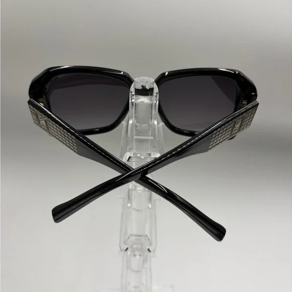 Karl Lagerfeld NEW Black Oversized Sunglasses - Picture 6 of 8